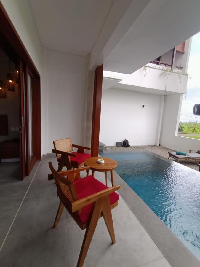 The Kd Suites & Coffee Shop Munggu Exterior foto