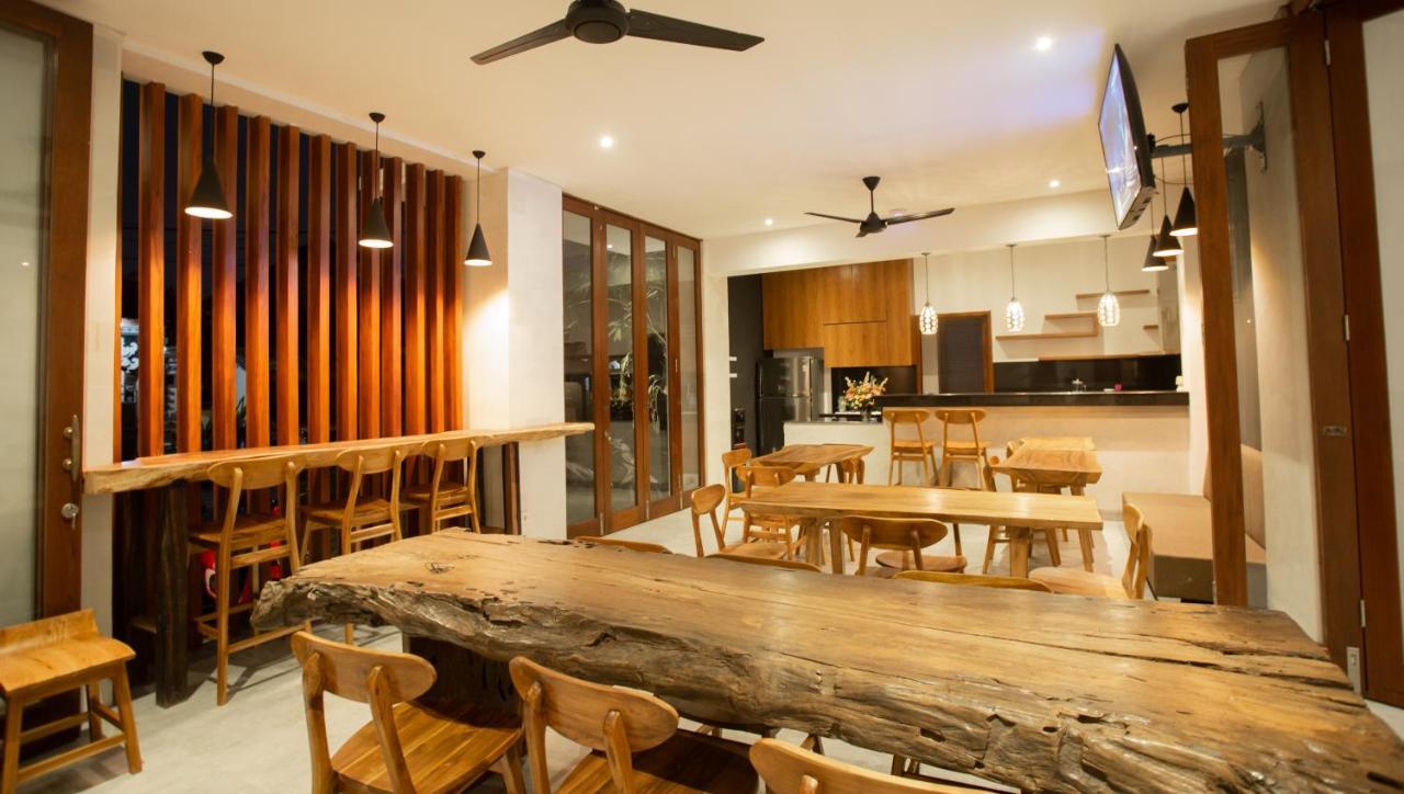 The Kd Suites & Coffee Shop Munggu Exterior foto